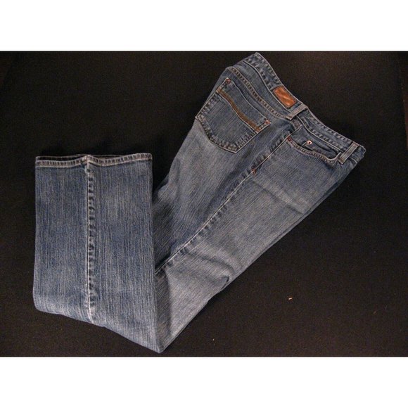 Eddie Bauer Womans Jeans 8R Blue Denim Classic Pacific Wash Bootcut Stretch - Picture 3 of 11